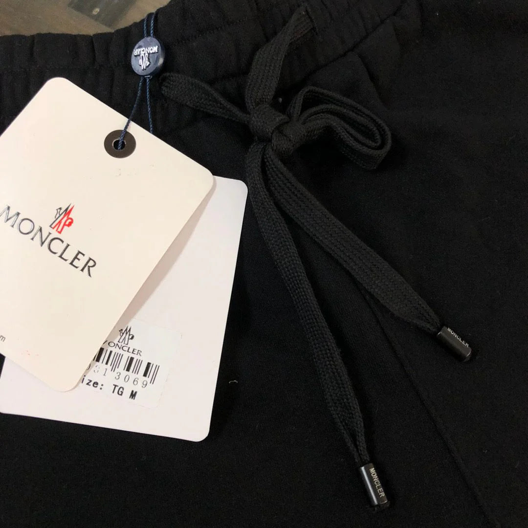 MONCLER SHORTS