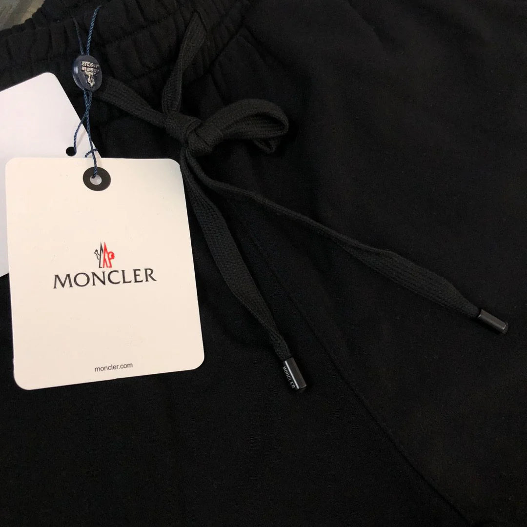 MONCLER SHORTS