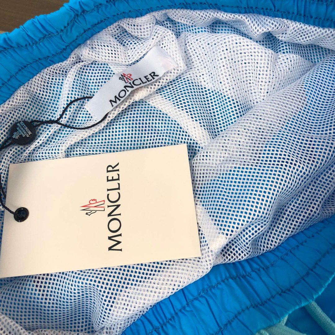 MONCLER SHORTS