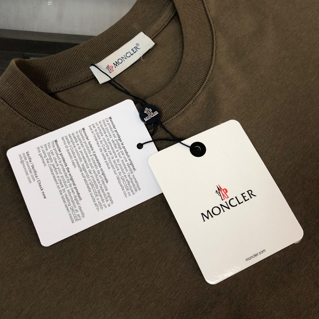 MONCLER TSHIRT