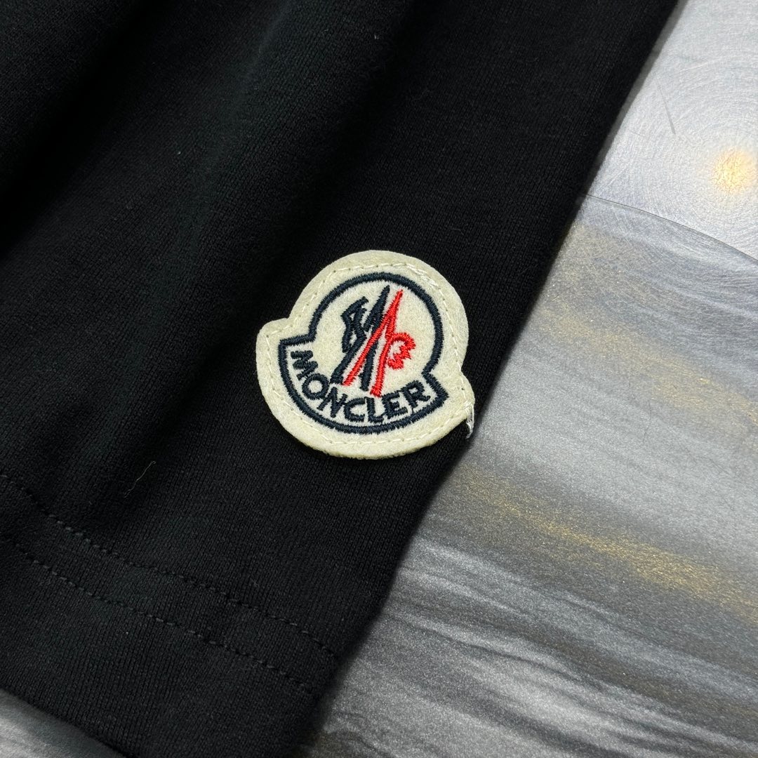 MONCLER TSHIRT