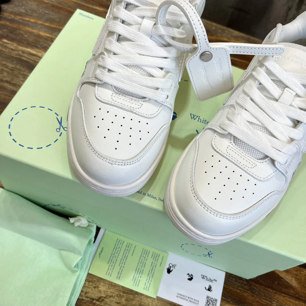 OFF WHITE SNEAKER
