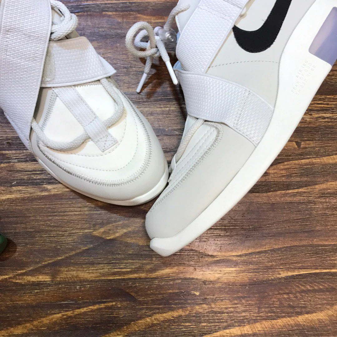OFF WHITE SNEAKER