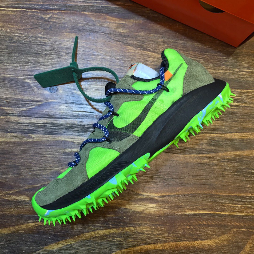 OFF WHITE SNEAKER