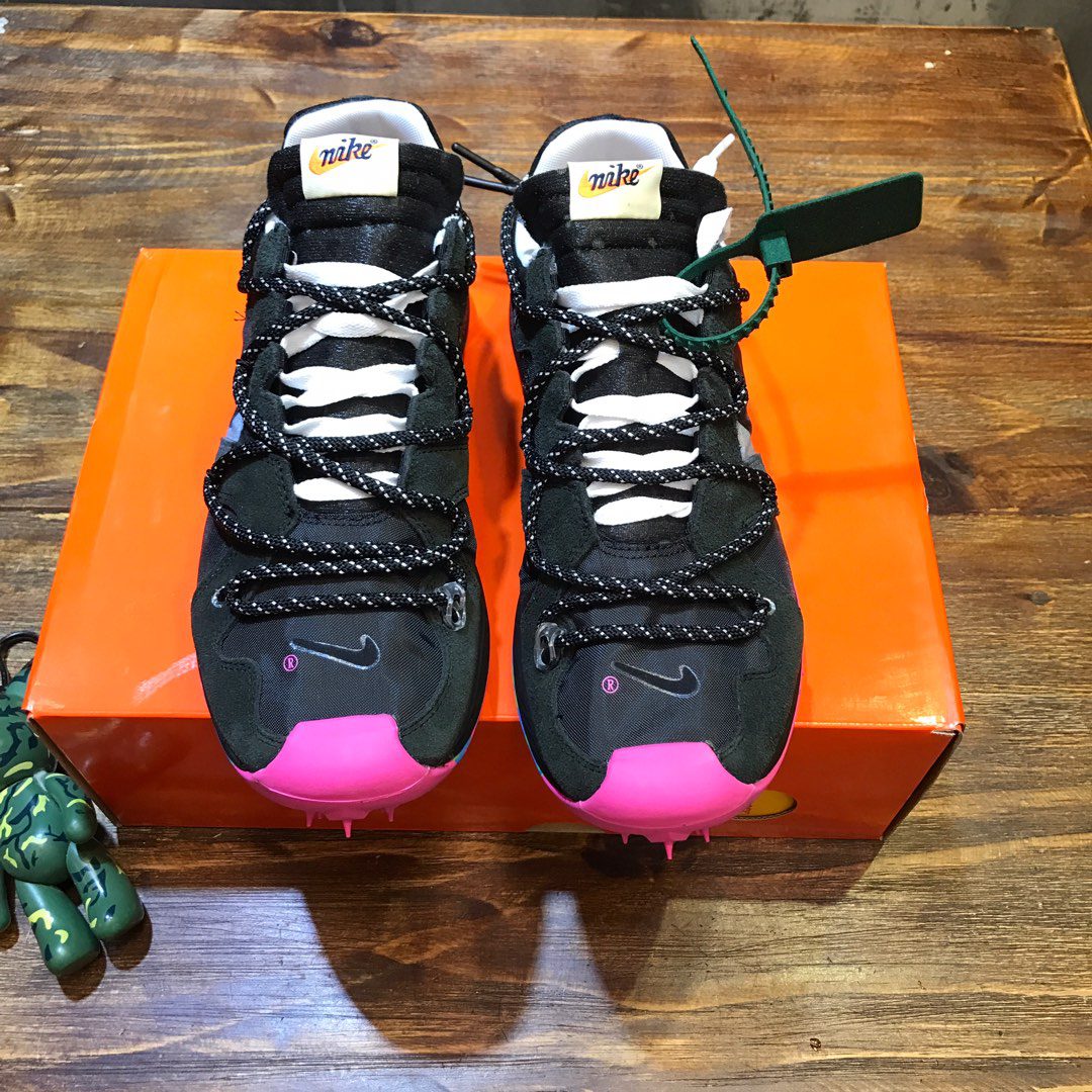 OFF WHITE SNEAKER