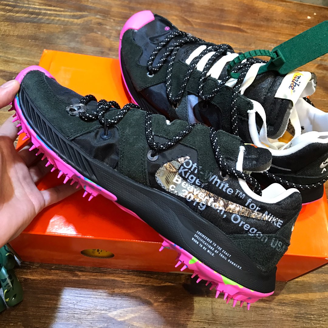 OFF WHITE SNEAKER