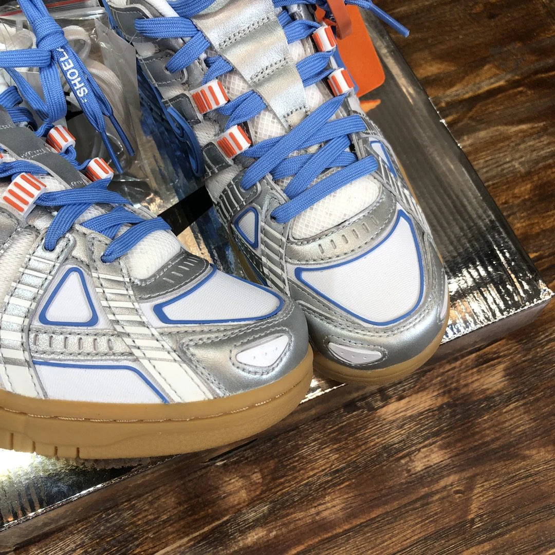 OFF WHITE SNEAKER