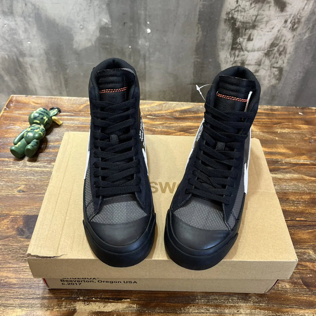 OFF WHITE SNEAKER