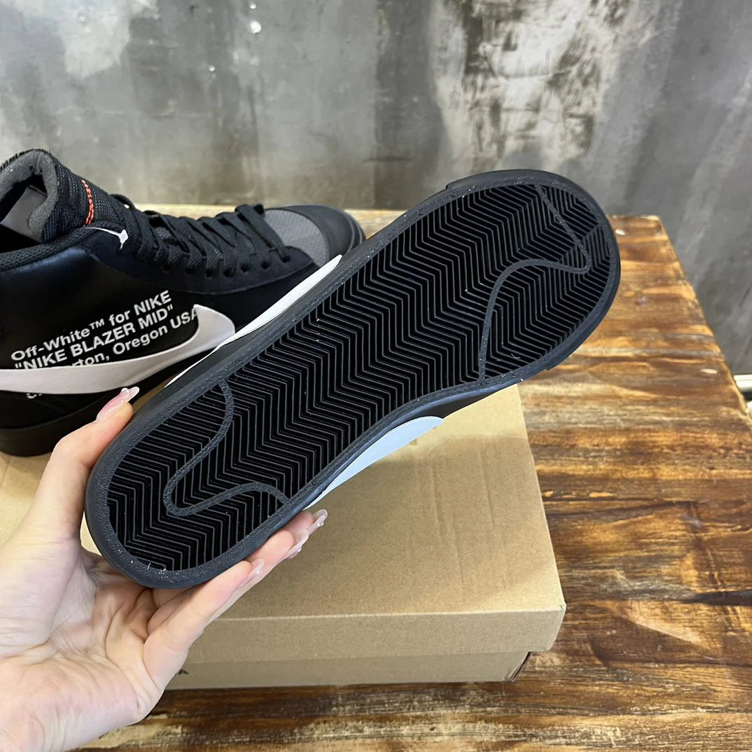 OFF WHITE SNEAKER