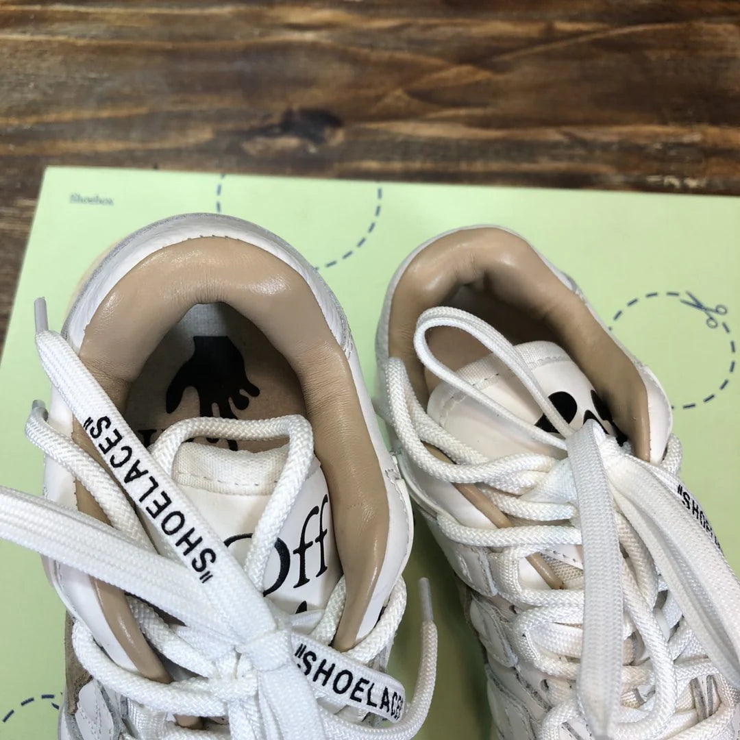 OFF WHITE SNEAKER