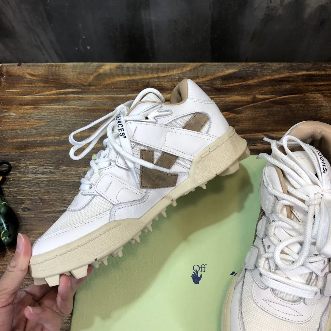OFF WHITE SNEAKER