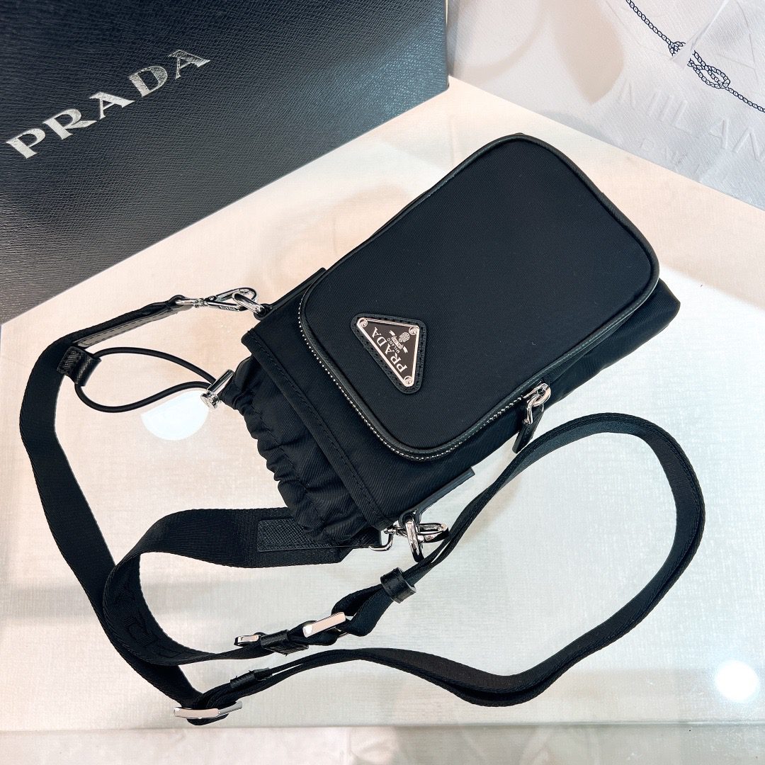 PRADA BAG
