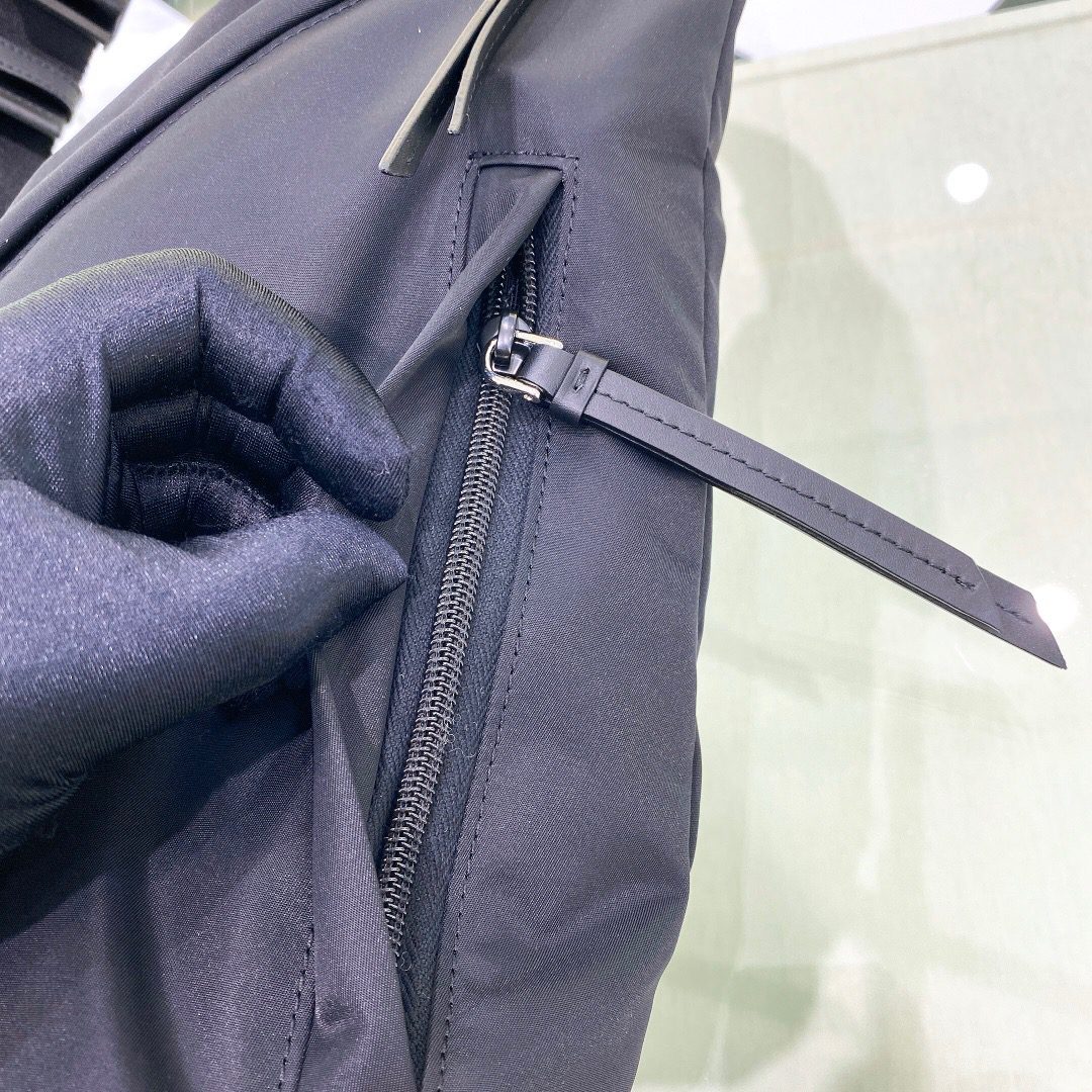 PRADA BAG