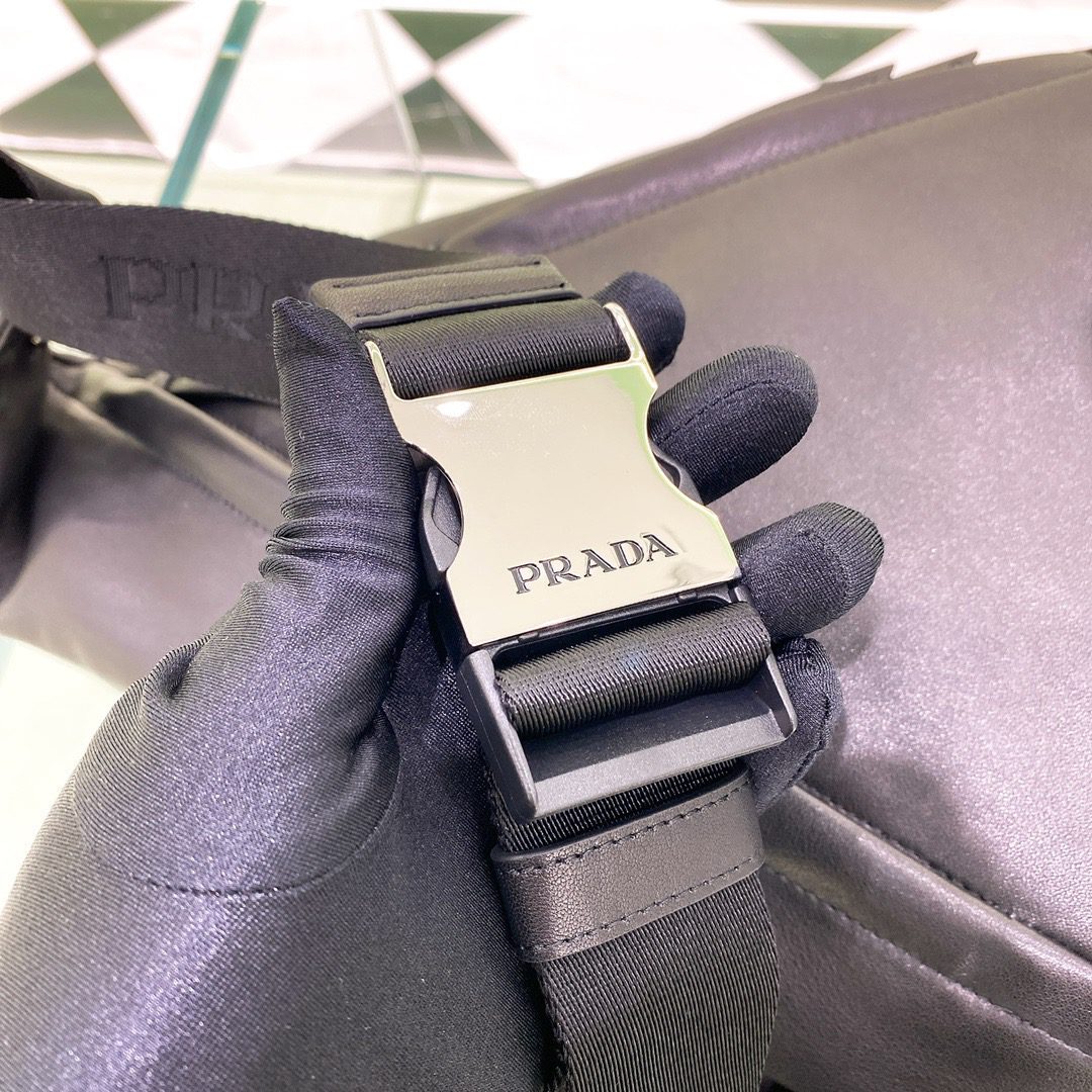 PRADA BAG