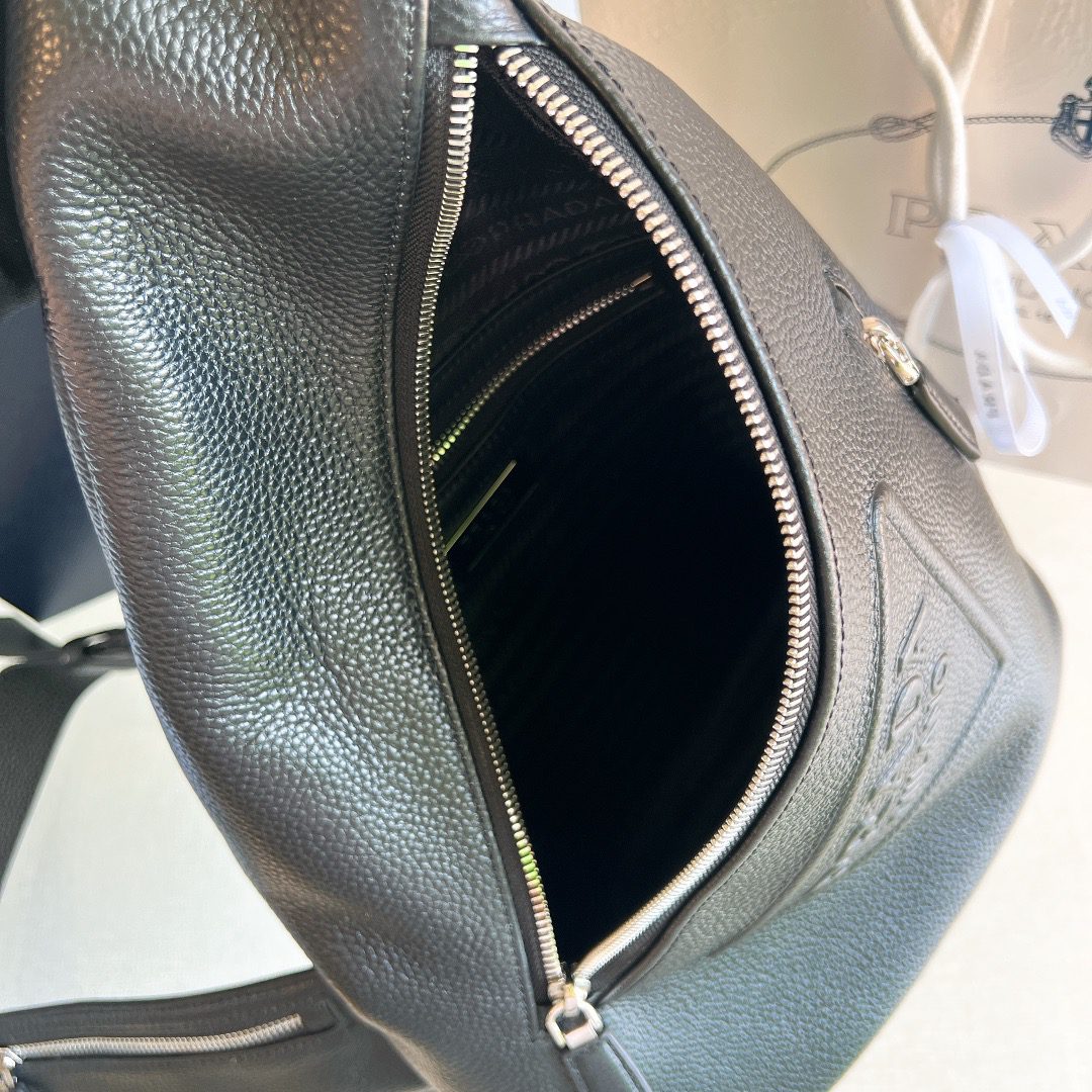 PRADA BAG