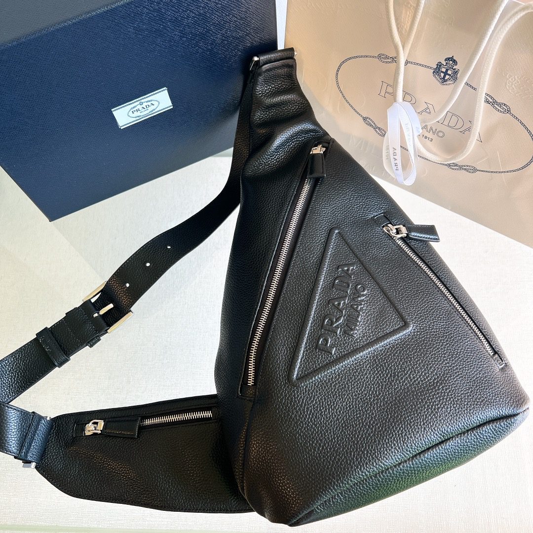 PRADA BAG