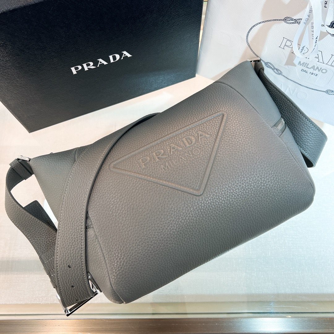 PRADA BAG