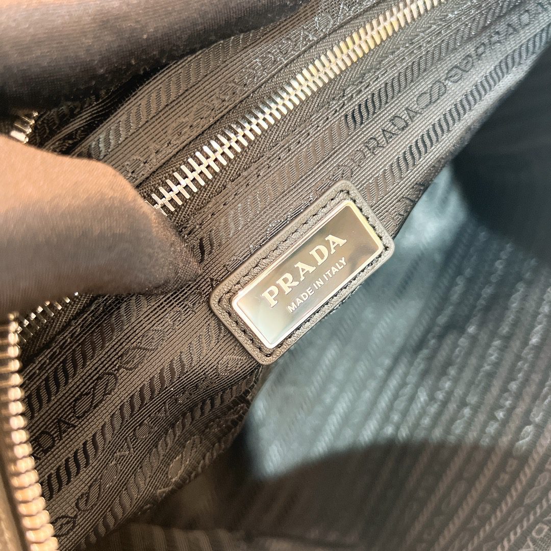 PRADA BAG