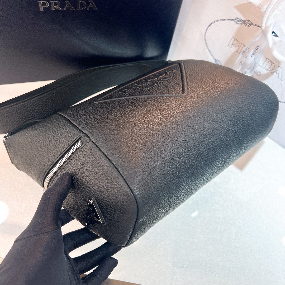 PRADA BAG
