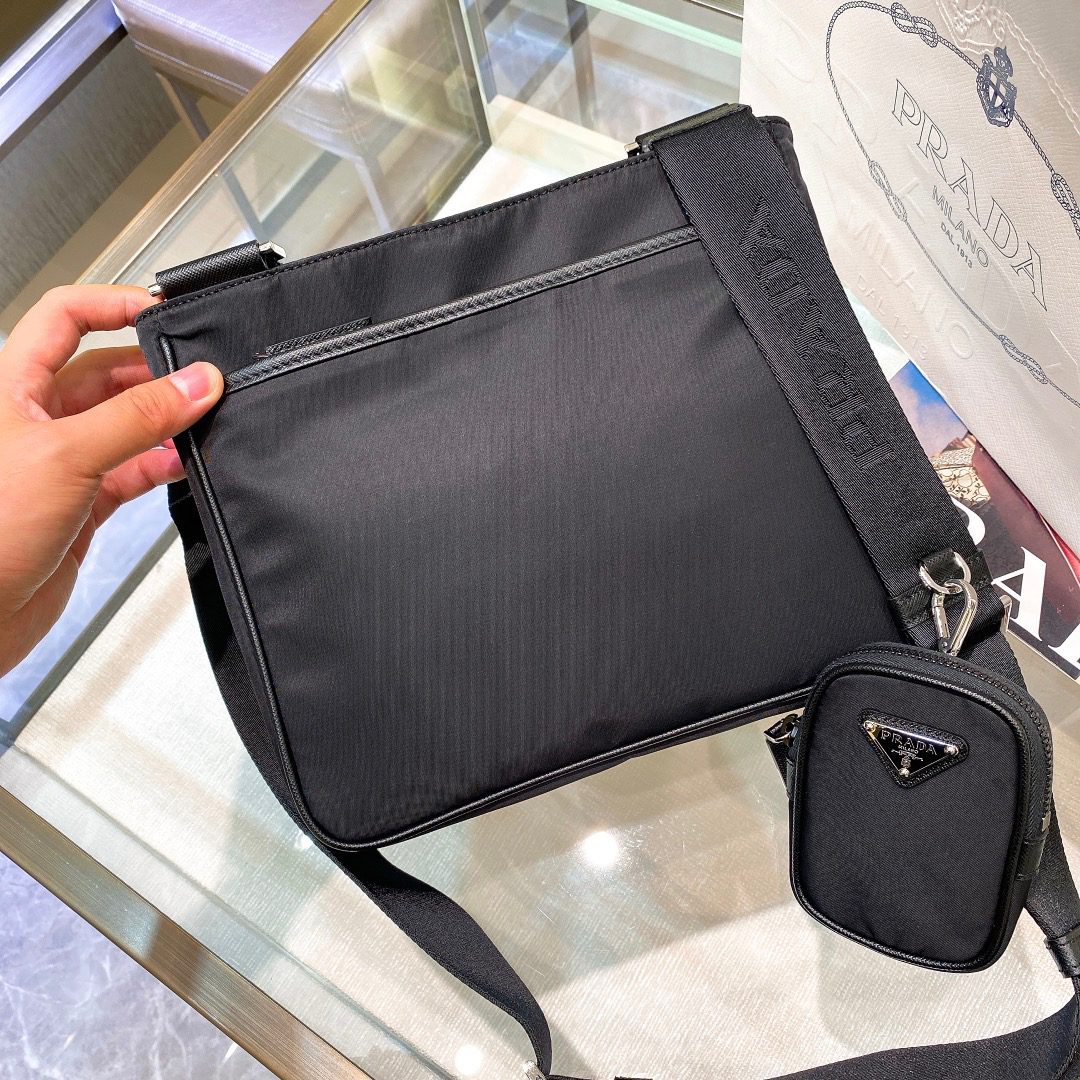 PRADA BAG