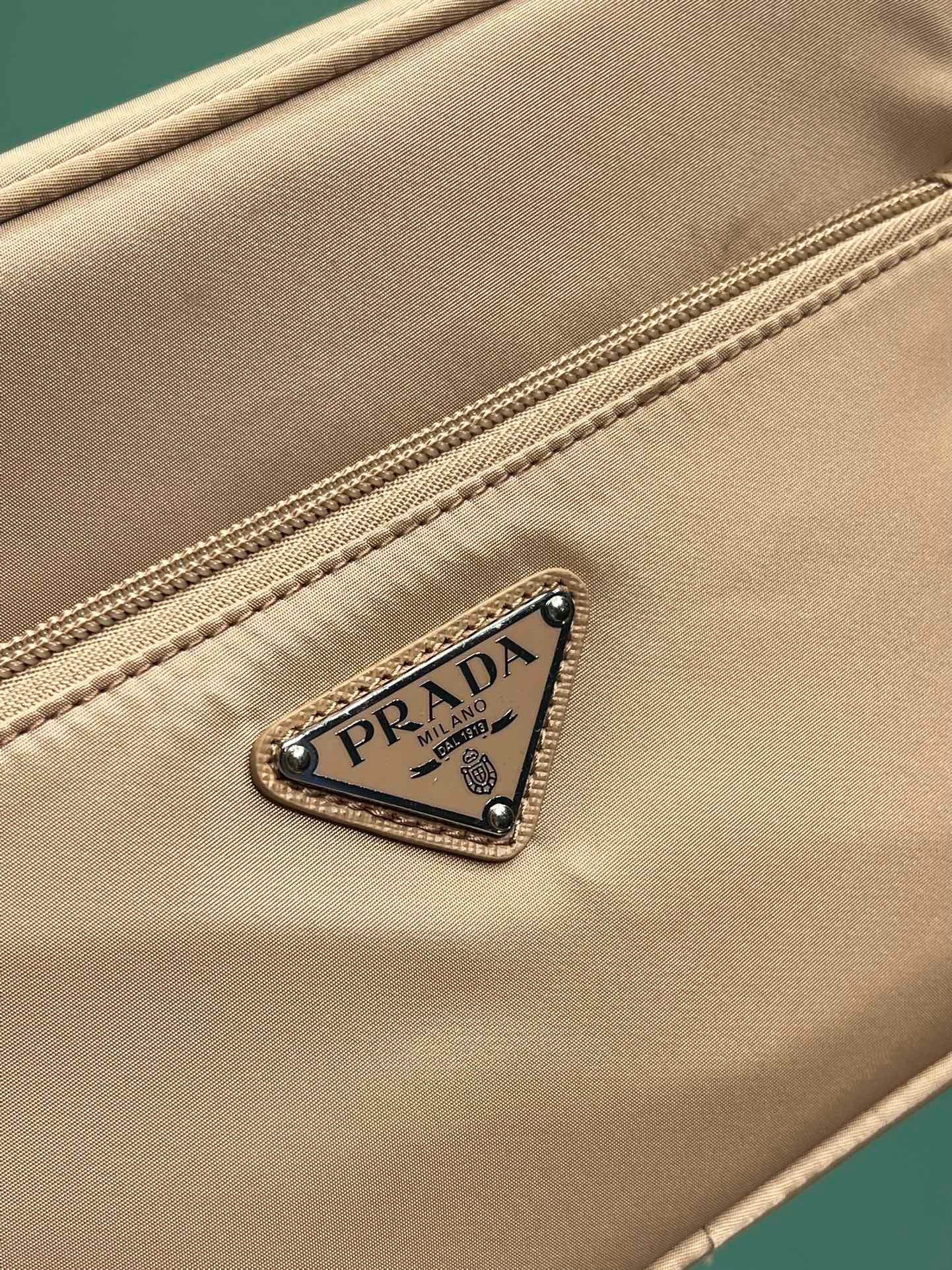 PRADA BAG