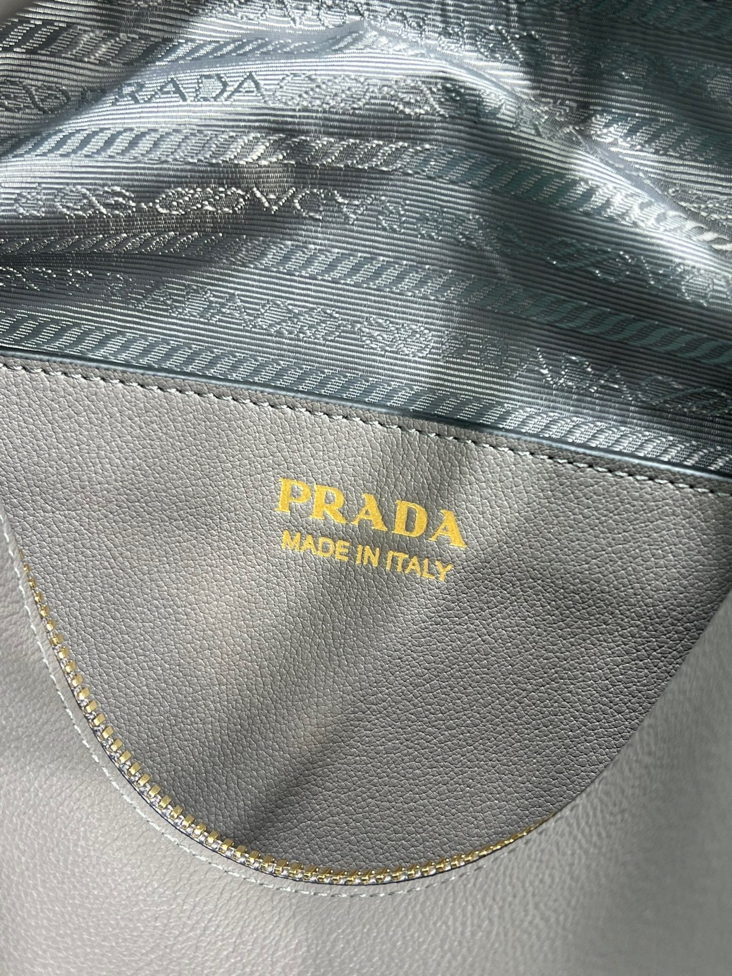PRADA BAG