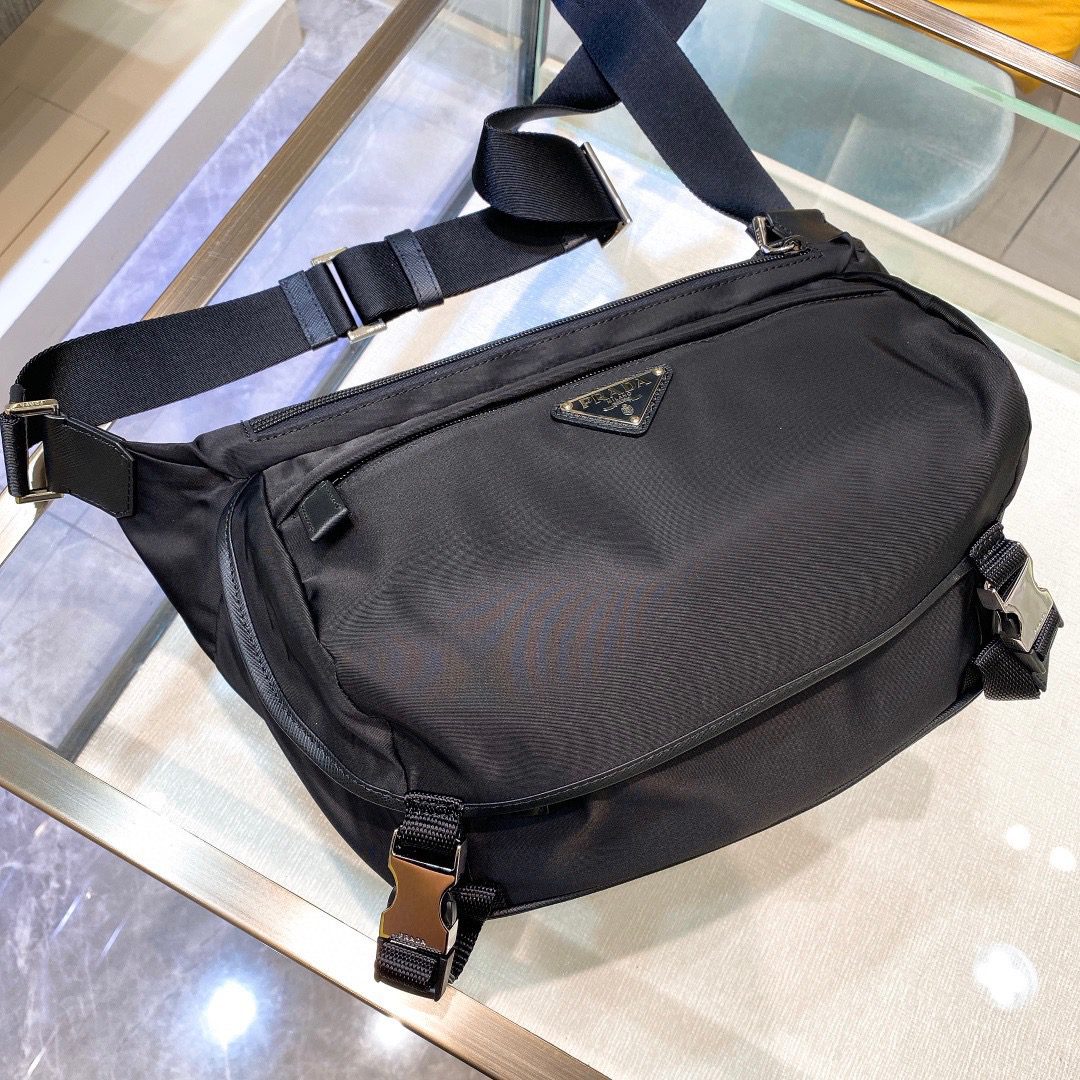 PRADA BAG