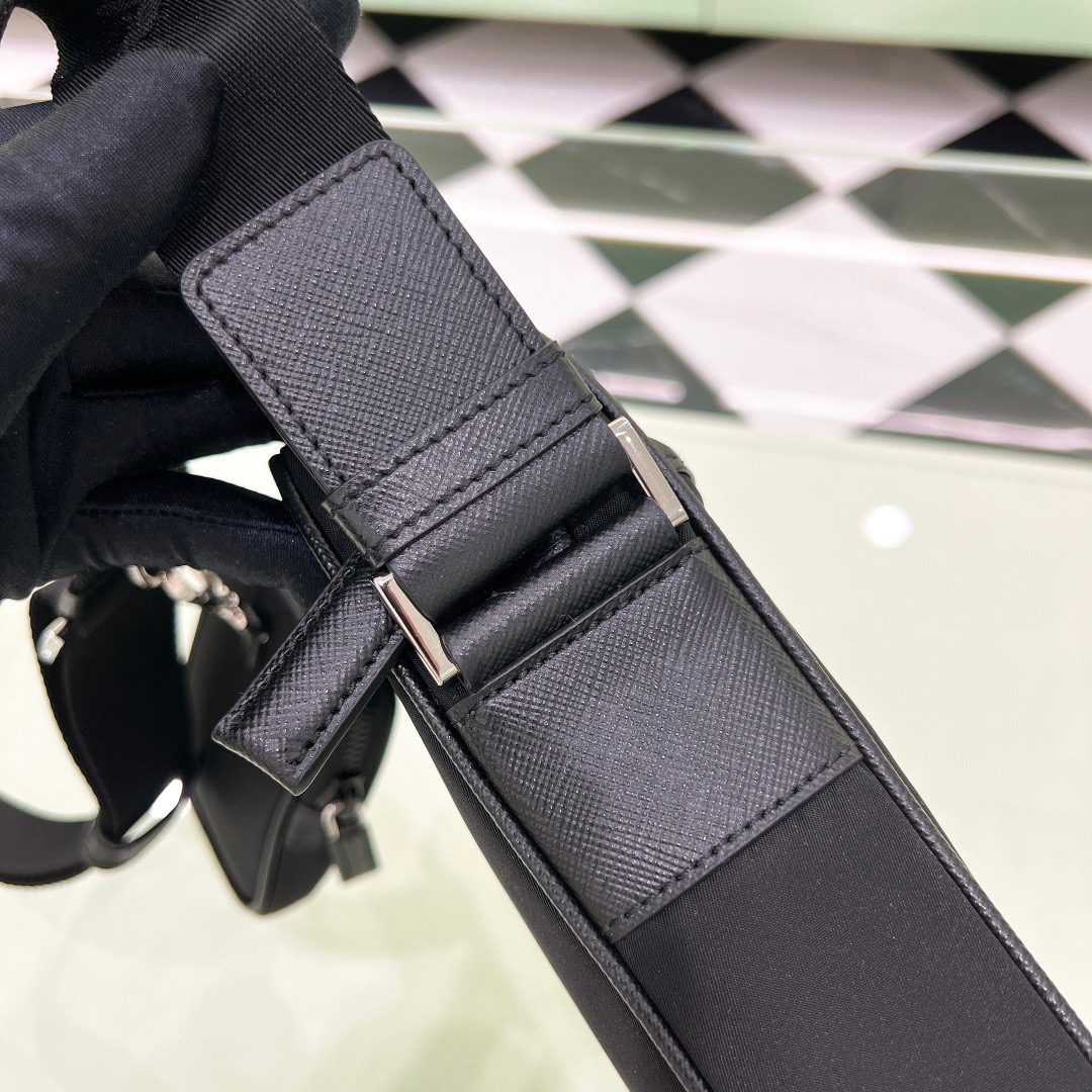 PRADA BAG