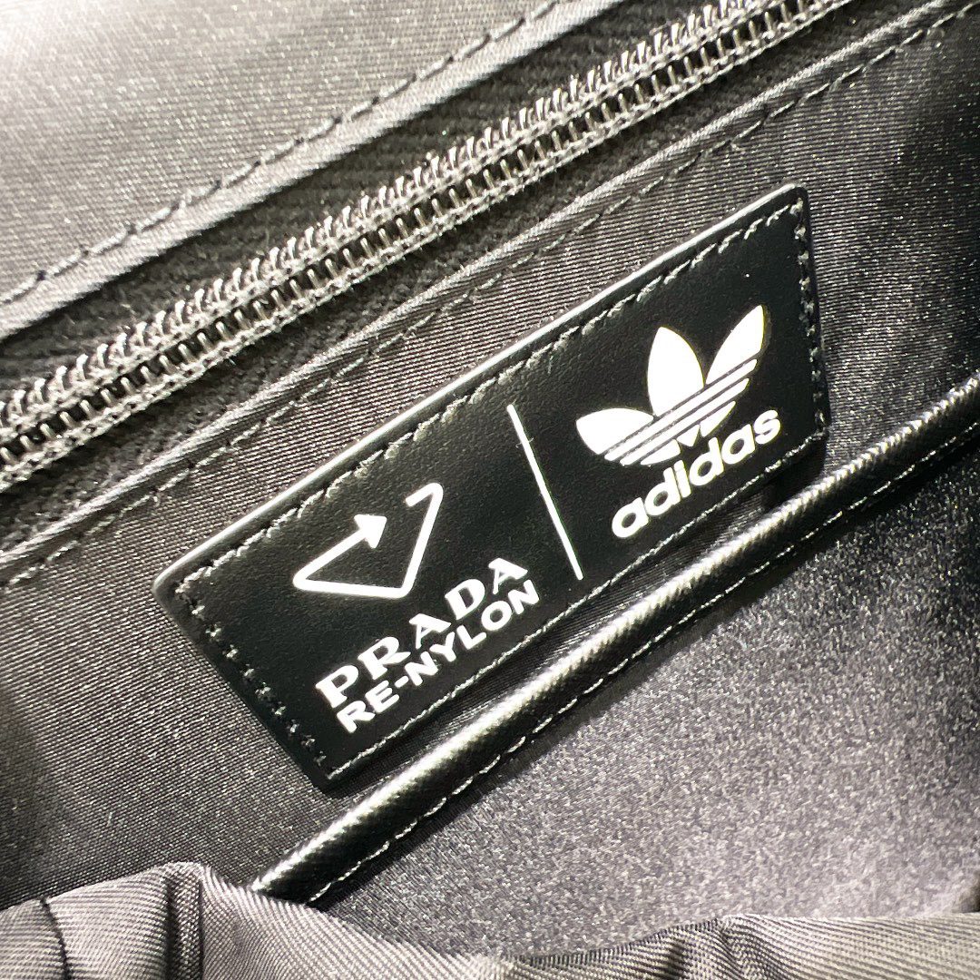 PRADA BAG