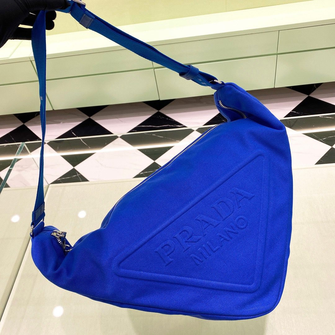 PRADA BAG
