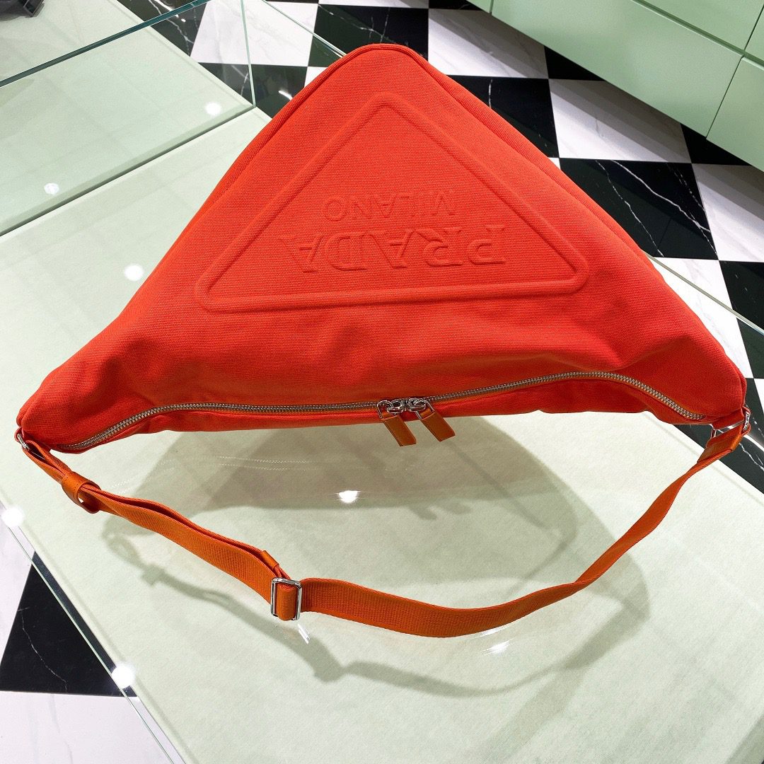 PRADA BAG