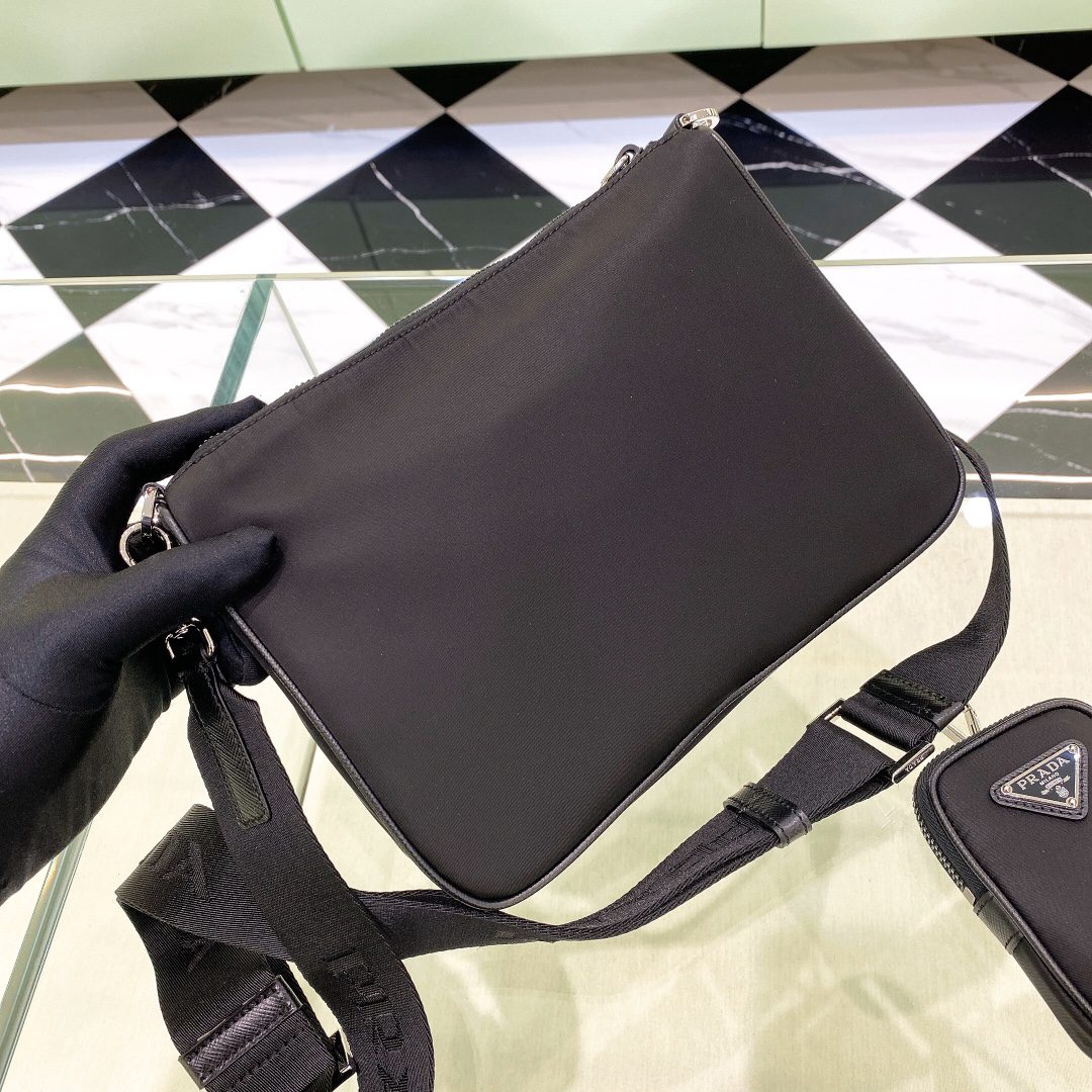 PRADA BAG