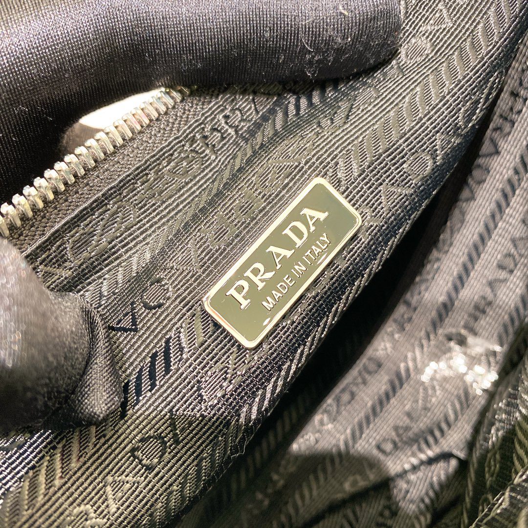 PRADA BAG