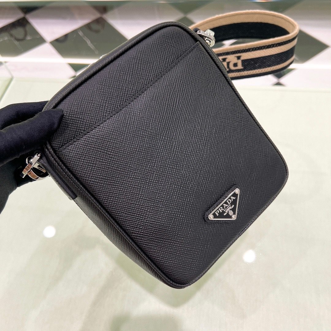PRADA BAG