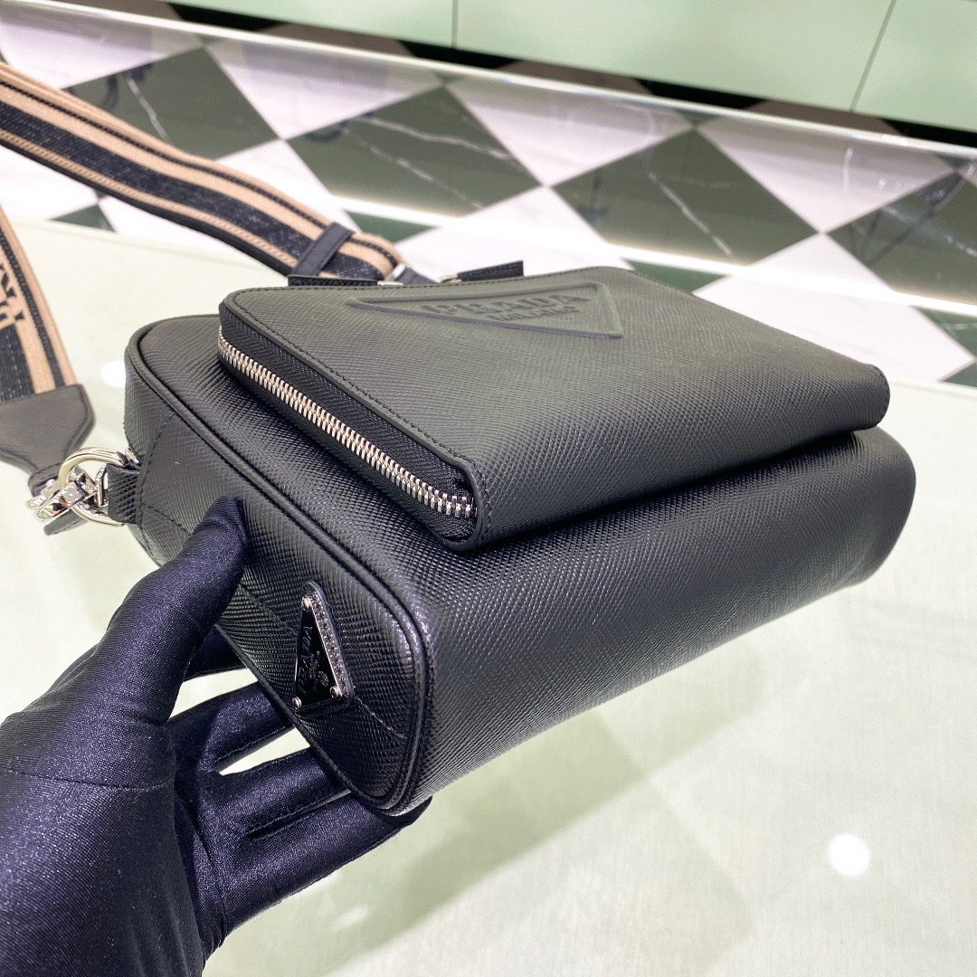 PRADA BAG