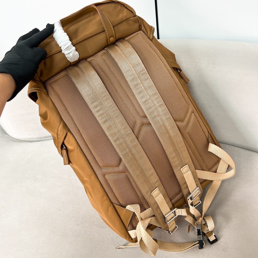 PRADA BAG