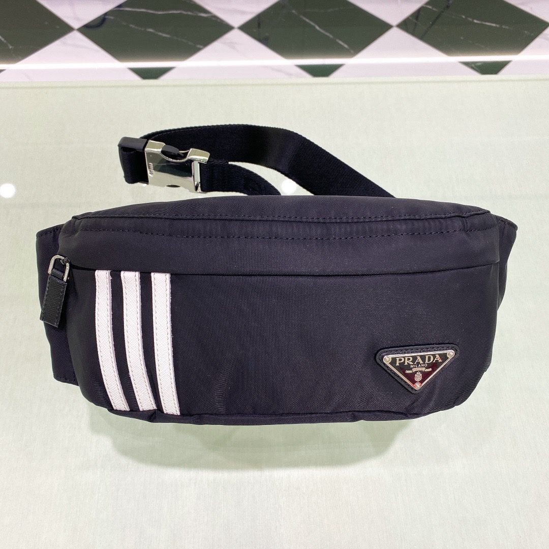 PRADA BAG