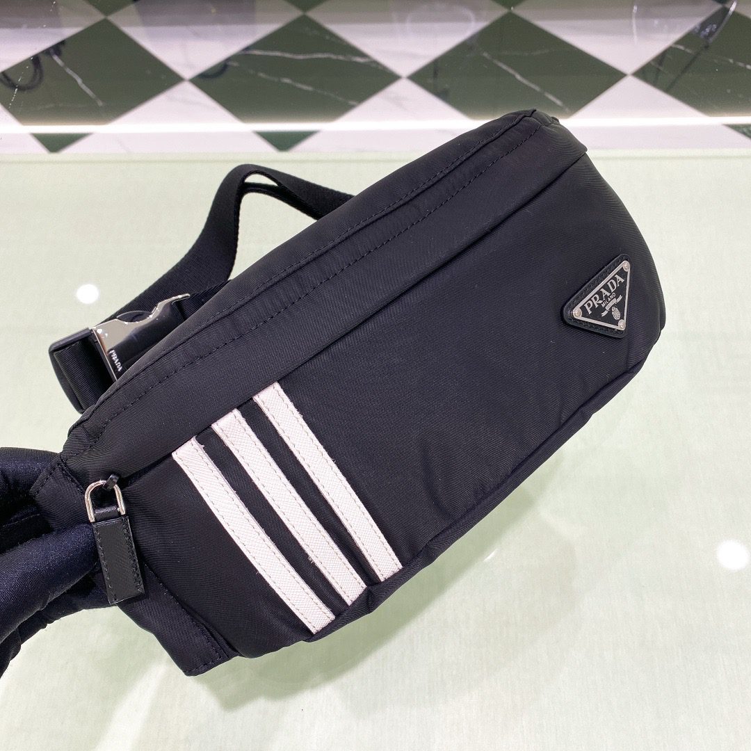 PRADA BAG