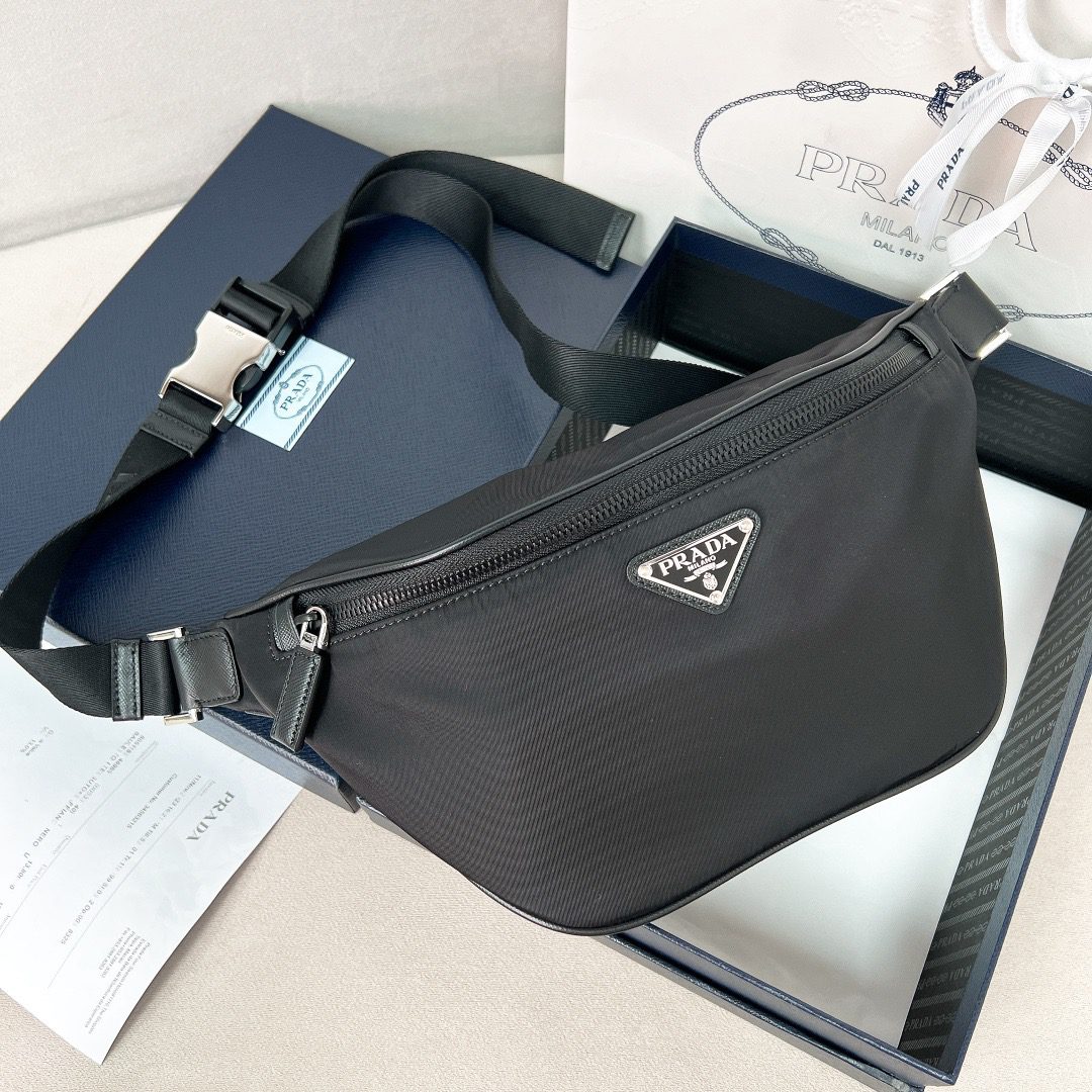 PRADA BAG