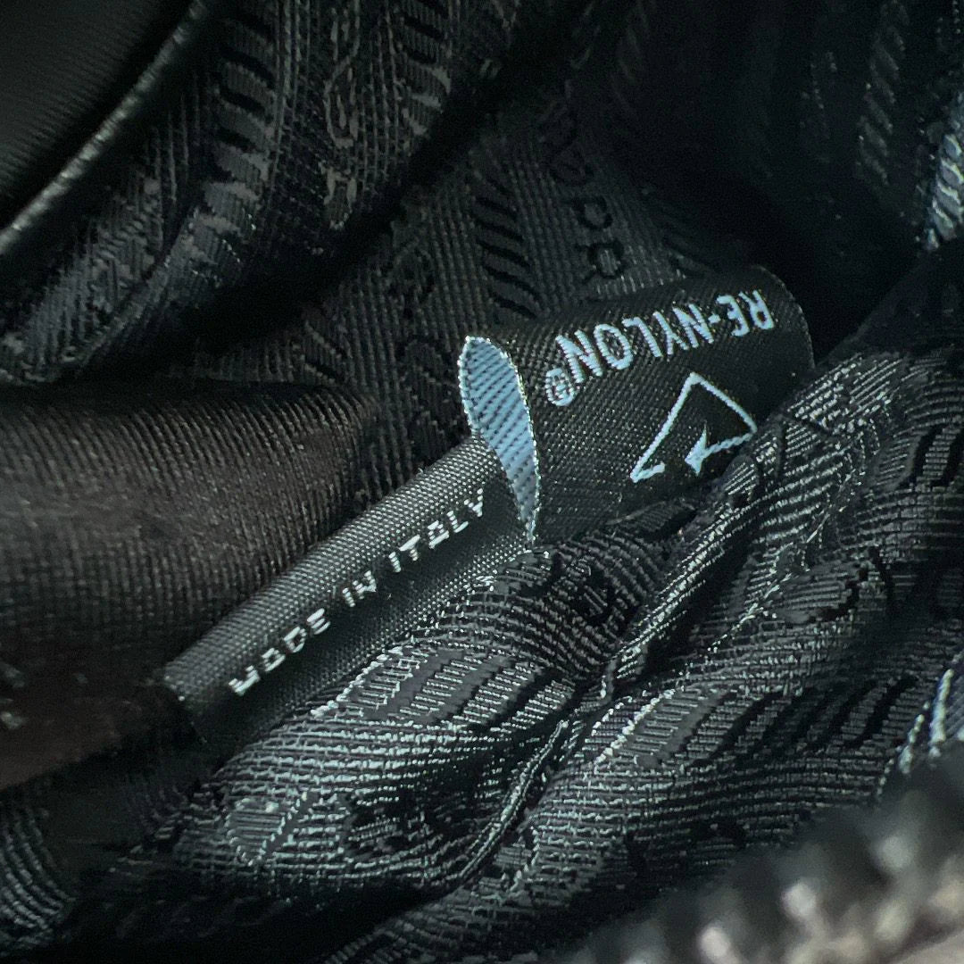 PRADA BAG
