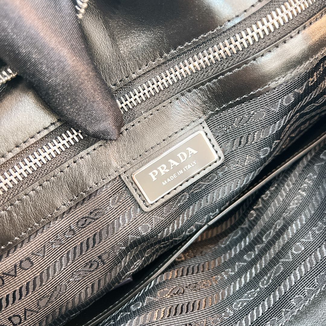 PRADA BAG