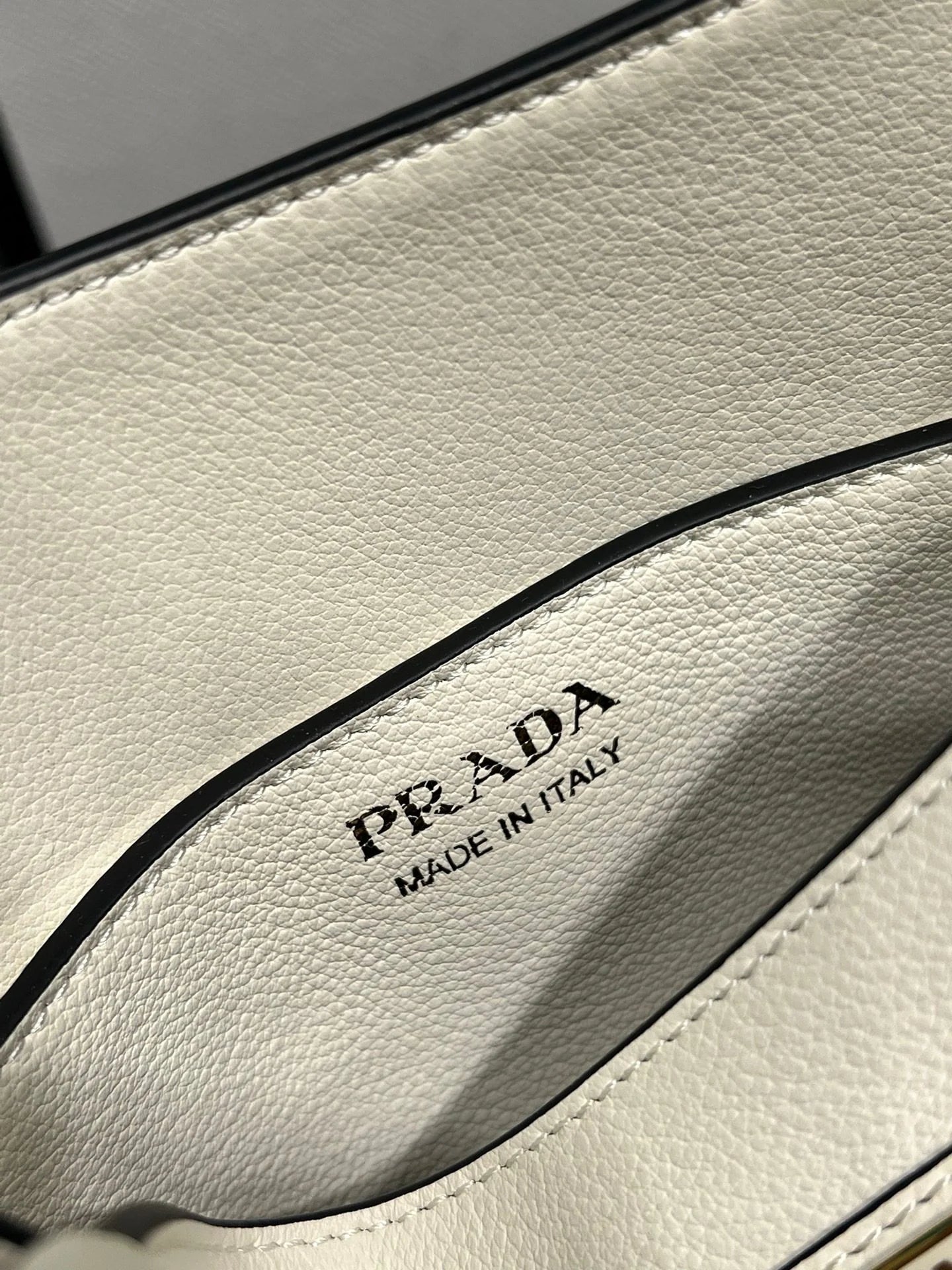 PRADA BAG