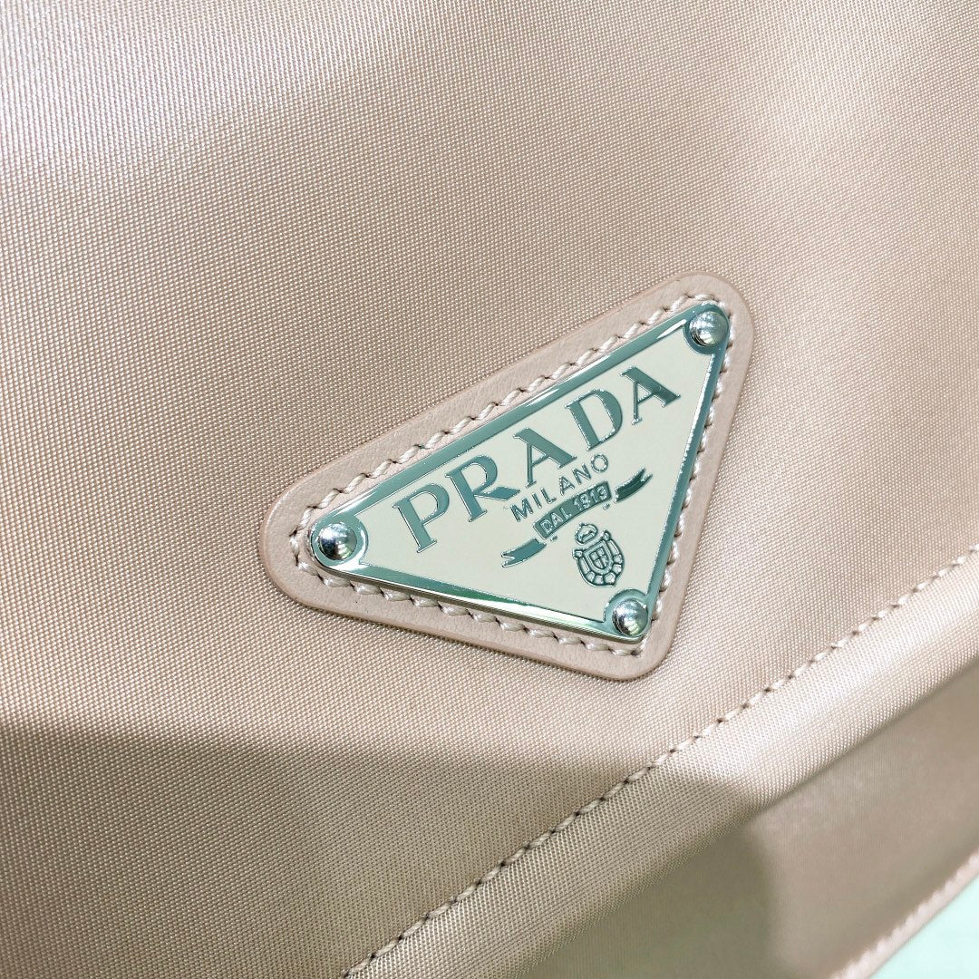 PRADA BAG