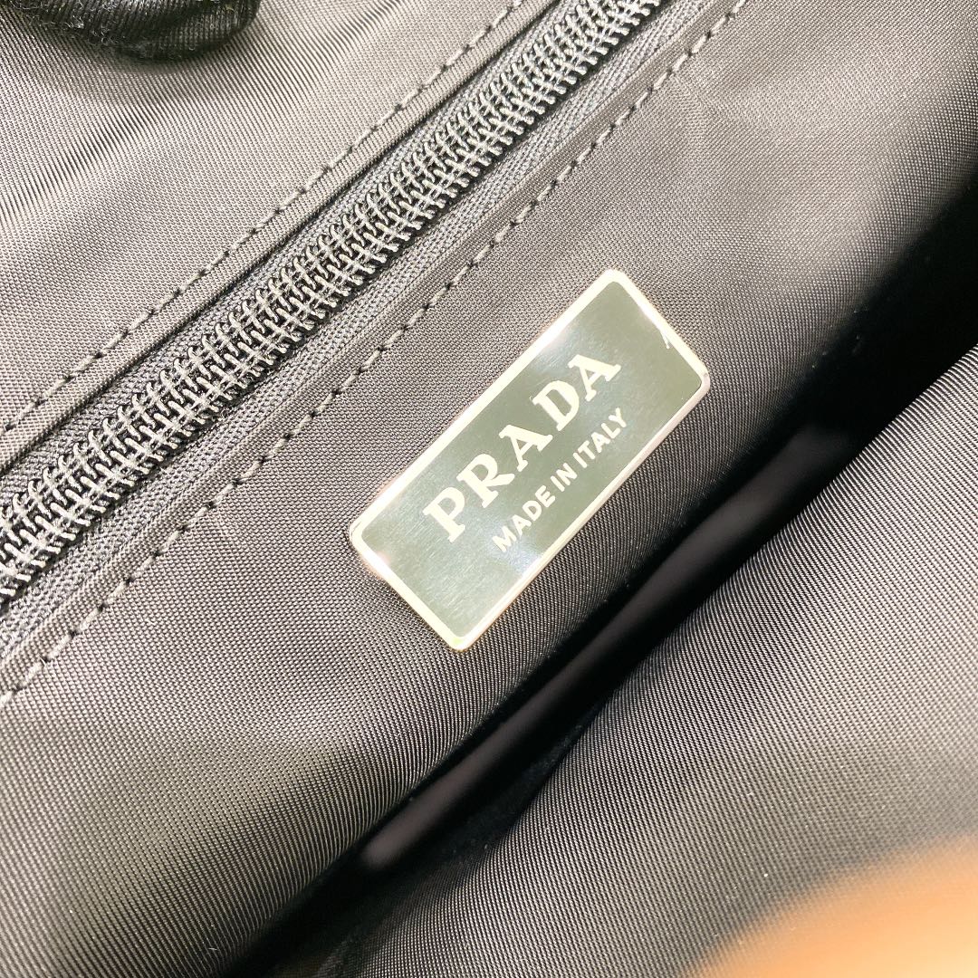 PRADA BAG