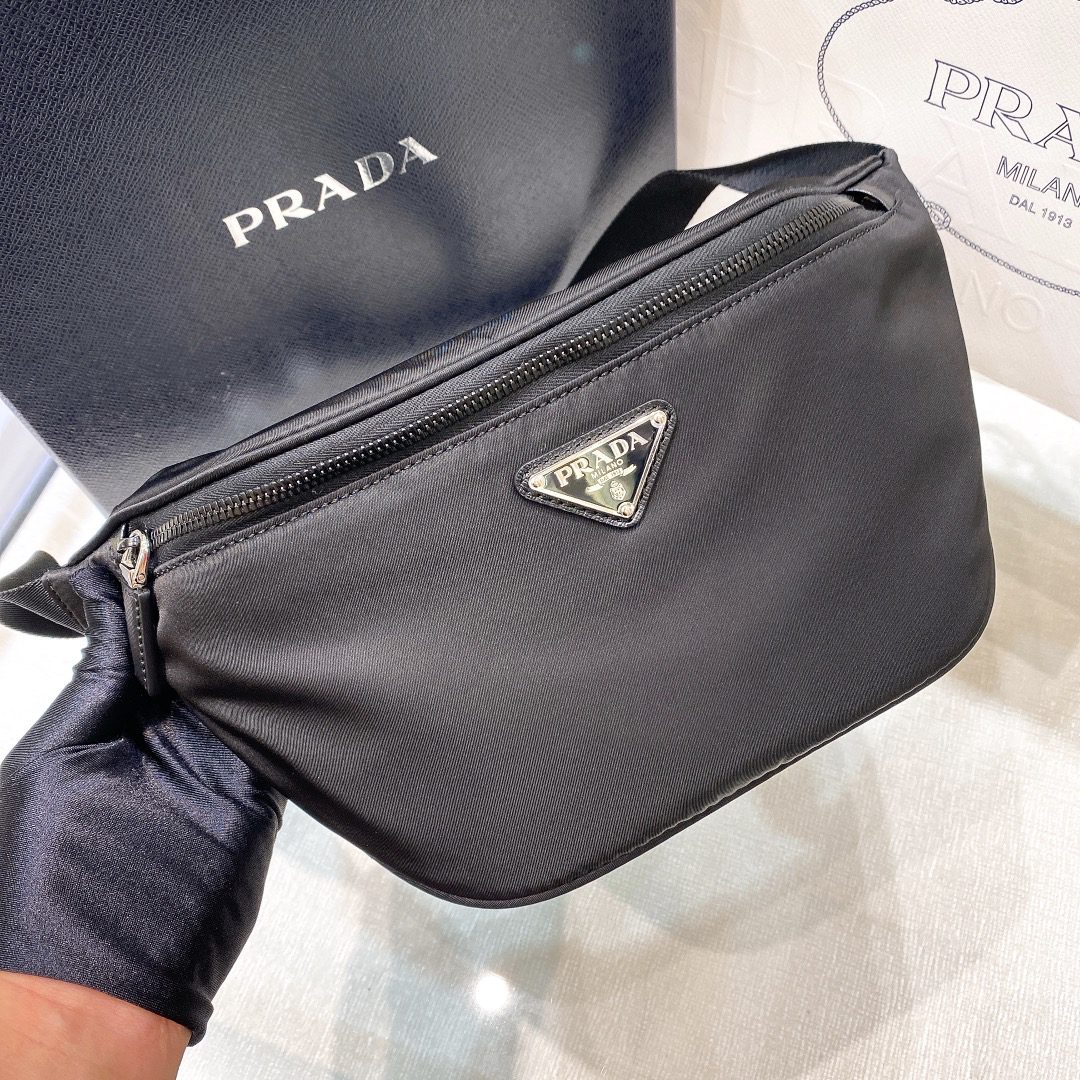 PRADA BAG