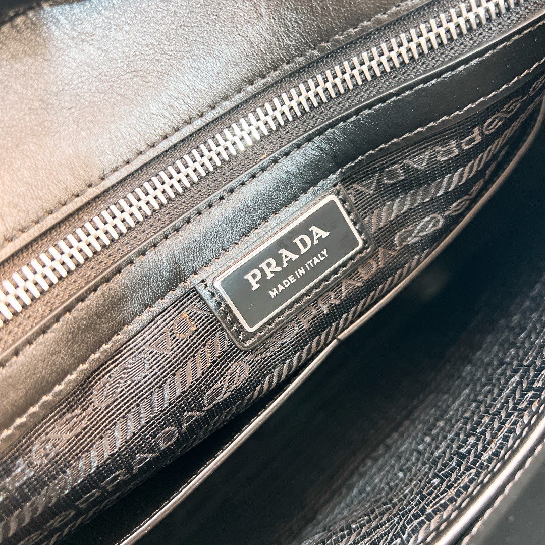 PRADA BAG