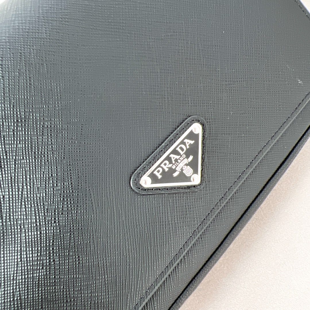 PRADA BAG