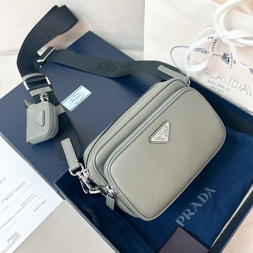 PRADA BAG