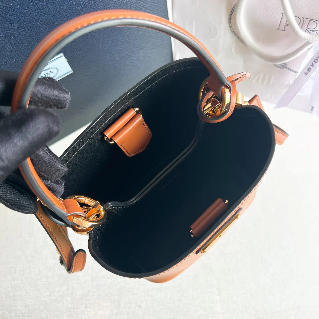 PRADA BAG
