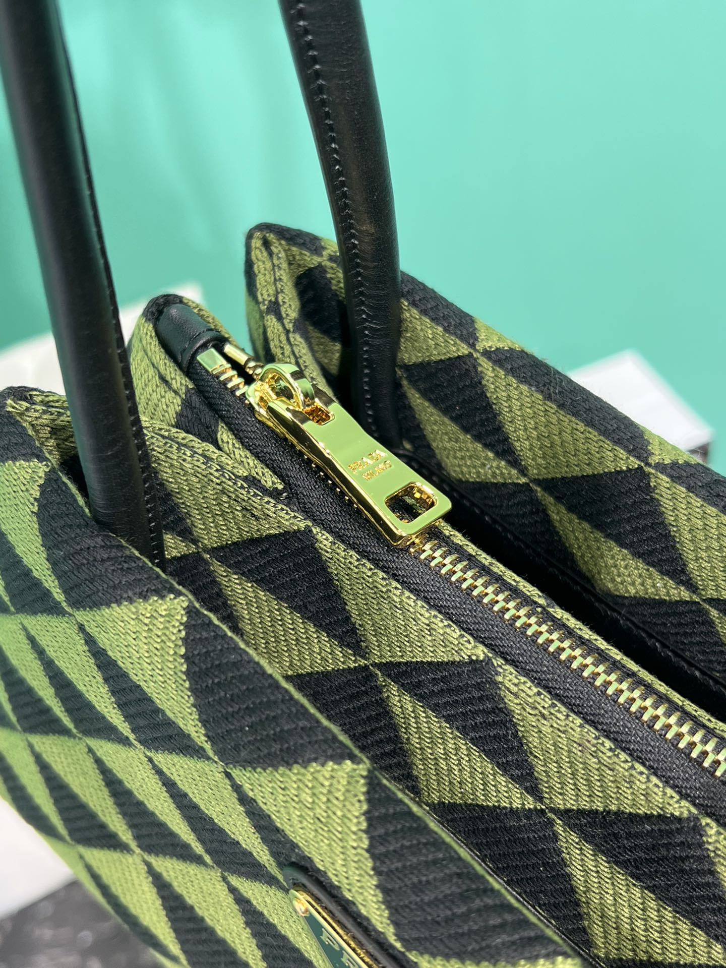 PRADA BAG